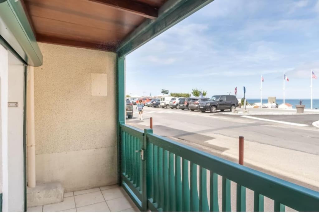 La Passerelle - Terrace And Balcony With Sea View Люк-сюр-Мер Екстериор снимка